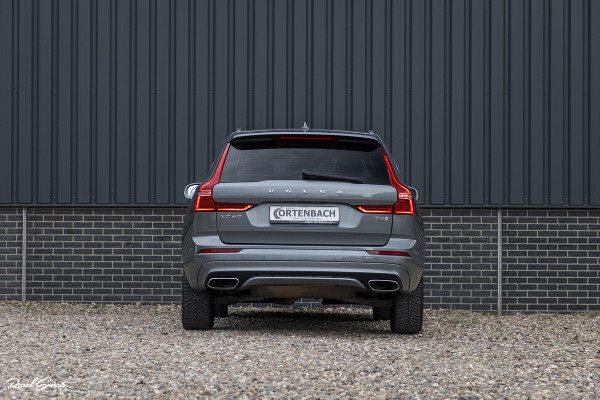 Volvo XC60 2.0 T5 R-Design | Cruise control | Zwenkbare trekhaak | Apple carplay |