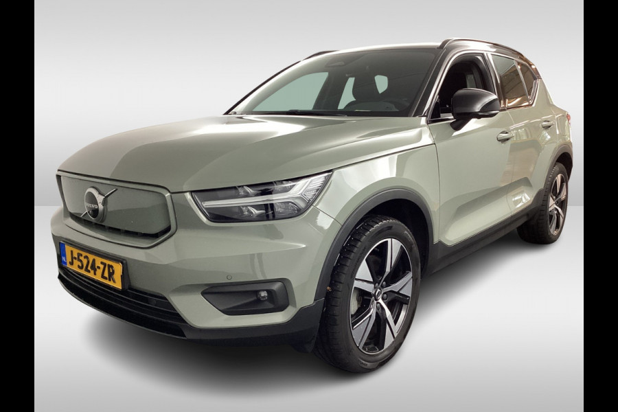Volvo XC40 Recharge P8 AWD R-Design / SoH 91.7% / Trekhaak / Panoramadak / Camera / Keyless / Harman Kardon / 19'' / Half leder / Stuur+Stoelverwarming / DAB / Dodehoek / ACC