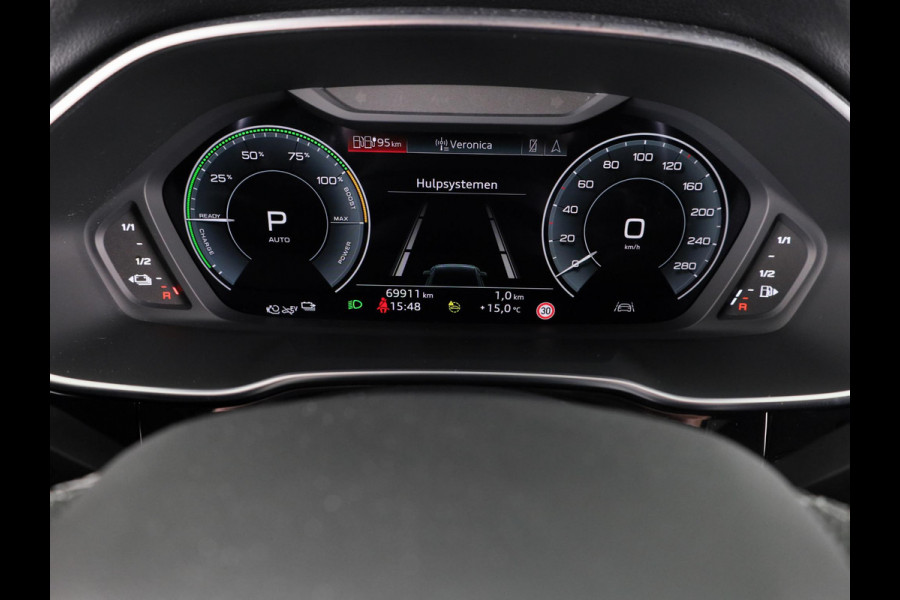 Audi Q3 Sportback 45 TFSI e S Edition 245pk | Sonos Audio | Parkeercamera | Navigatie  | Elektrisch verstelbare voorstoelen