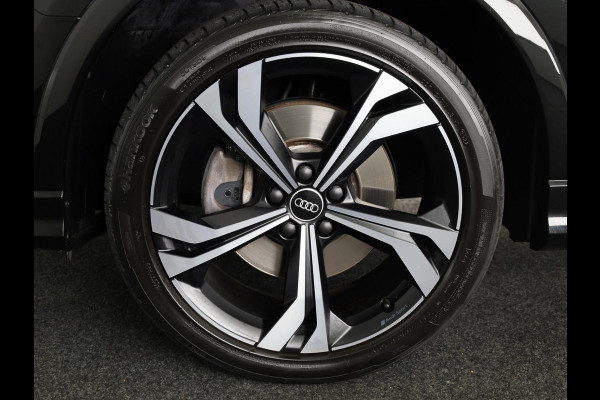 Audi Q3 Sportback 45 TFSI e S Edition 245pk | Sonos Audio | Parkeercamera | Navigatie  | Elektrisch verstelbare voorstoelen