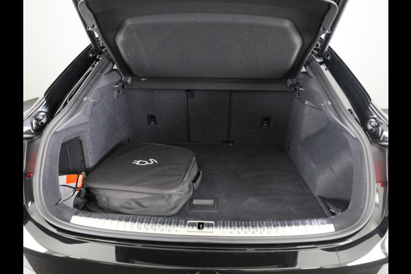 Audi Q3 Sportback 45 TFSI e S Edition 245pk | Sonos Audio | Parkeercamera | Navigatie  | Elektrisch verstelbare voorstoelen