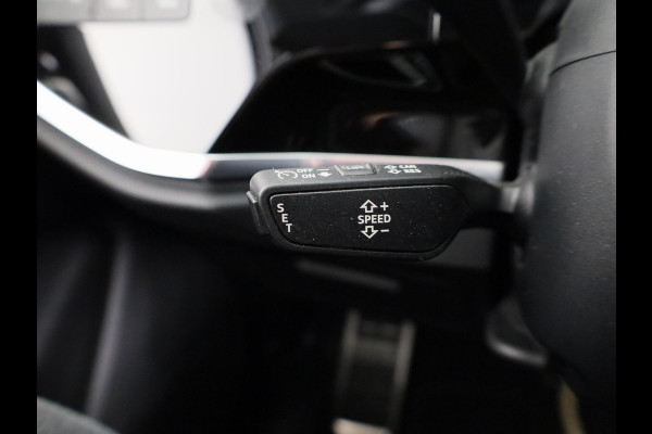 Audi Q3 Sportback 45 TFSI e S Edition 245pk | Sonos Audio | Parkeercamera | Navigatie  | Elektrisch verstelbare voorstoelen