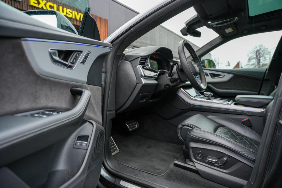 Audi Q8 60 TFSI e quattro Competition B&O Panodak Carbon 360 Cam Dode Hoek ACC Stoelventilatie