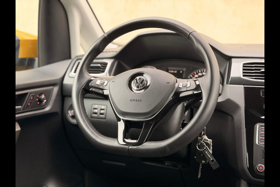 Volkswagen Caddy Maxi 1.4 TSI Highline DSG 7P Carplay Leder/alca
