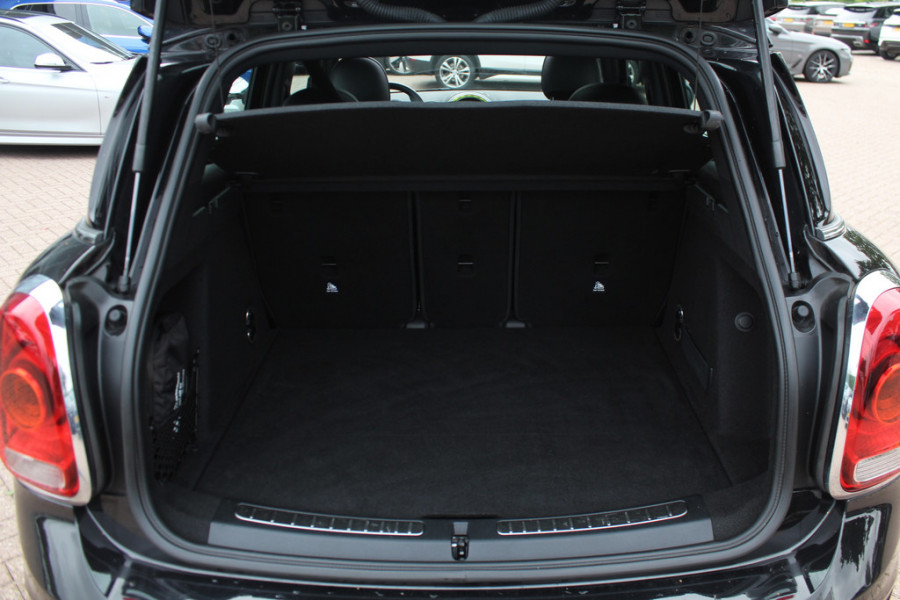 MINI Countryman 2.0 Cooper S ALL4 Chili / Leder / Navigatie / Keyless / 18'' / Harman Kardon / Navigatie / DAB / Stoelverwarming / Cruise Control