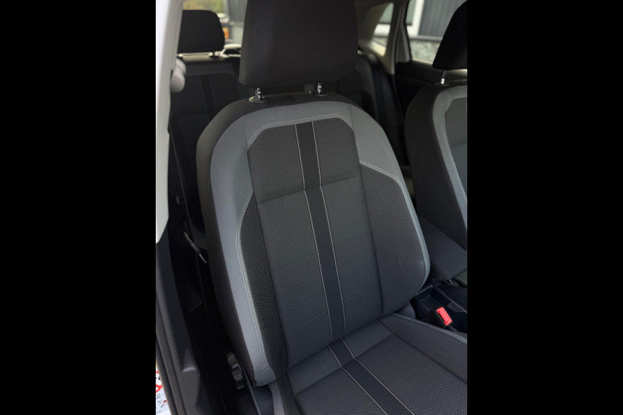 Volkswagen Polo 1.0 TSI R-line CarPlay Camera