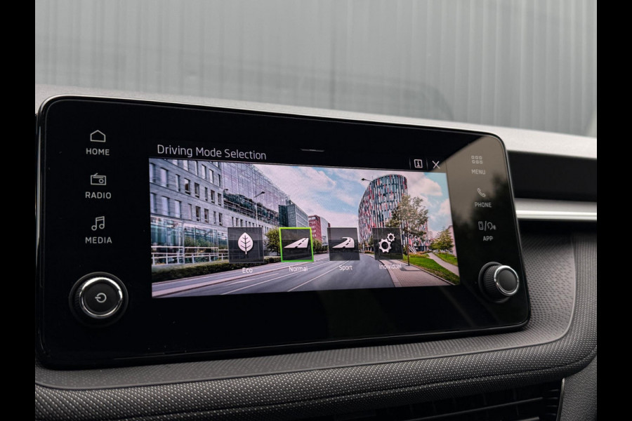 Škoda Fabia 1.0 TSI Selection CarPlay Camera
