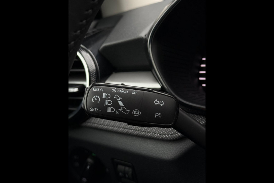 Škoda Fabia 1.0 TSI Selection CarPlay Camera