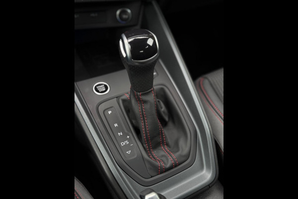 Audi A1 Sportback 40 TFSI 3x S-Line CarPlay 207pk