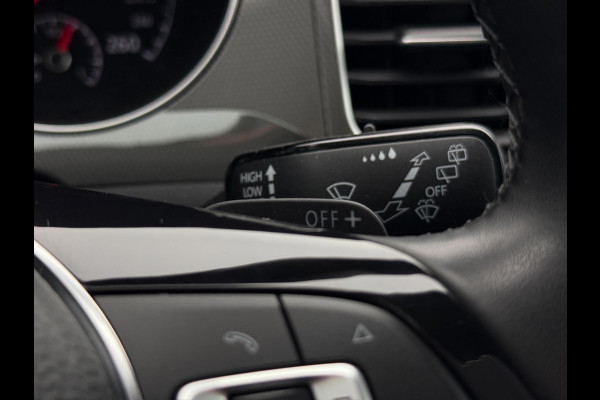 Volkswagen Golf Sportsvan 1.5 TSI ACT Highline Edition Navigatie