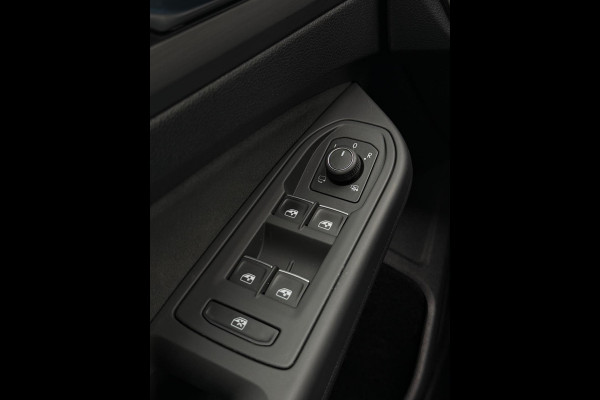 Volkswagen Golf 1.5 eTSI Style Edition Camera CarPlay