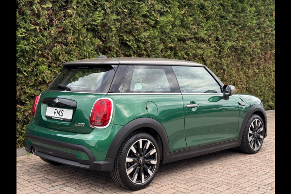 MINI Cooper 1.5 Camden CarPlay Camera