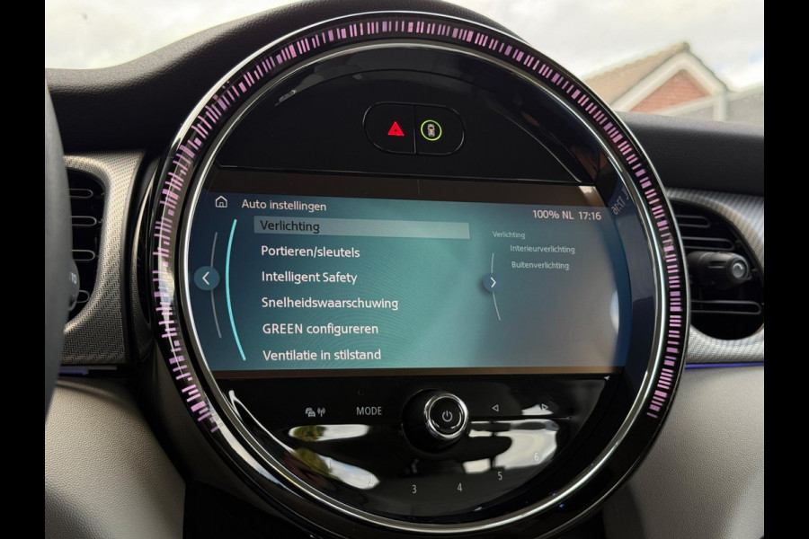 MINI Cooper 1.5 Camden CarPlay Camera