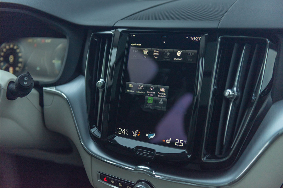 Volvo XC60 T8 Aut. Inscription Leder Stoelverwarming Parkeercamera 390pk