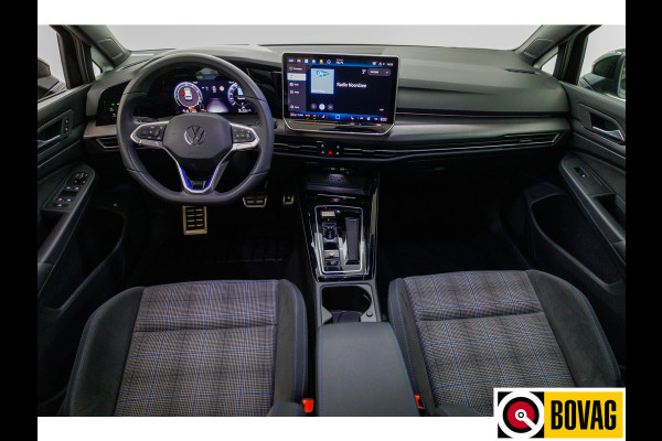 Volkswagen Golf 1.5 eHybrid GTE Black Style 272 PK | IQ Led | Elec. trekhaak | Headup | Stoel- & stuurverw. | PDC V + A, Camera, App. connect, Navigatie, 131 KM actieradius (WLTP)