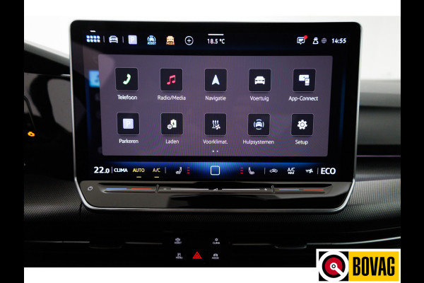 Volkswagen Golf 1.5 eHybrid GTE Black Style 272 PK | IQ Led | Elec. trekhaak | Headup | Stoel- & stuurverw. | PDC V + A, Camera, App. connect, Navigatie, 131 KM actieradius (WLTP)