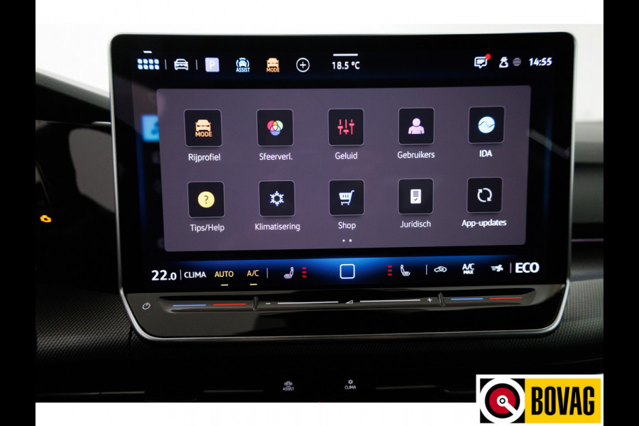 Volkswagen Golf 1.5 eHybrid GTE Black Style 272 PK | IQ Led | Elec. trekhaak | Headup | Stoel- & stuurverw. | PDC V + A, Camera, App. connect, Navigatie, 131 KM actieradius (WLTP)