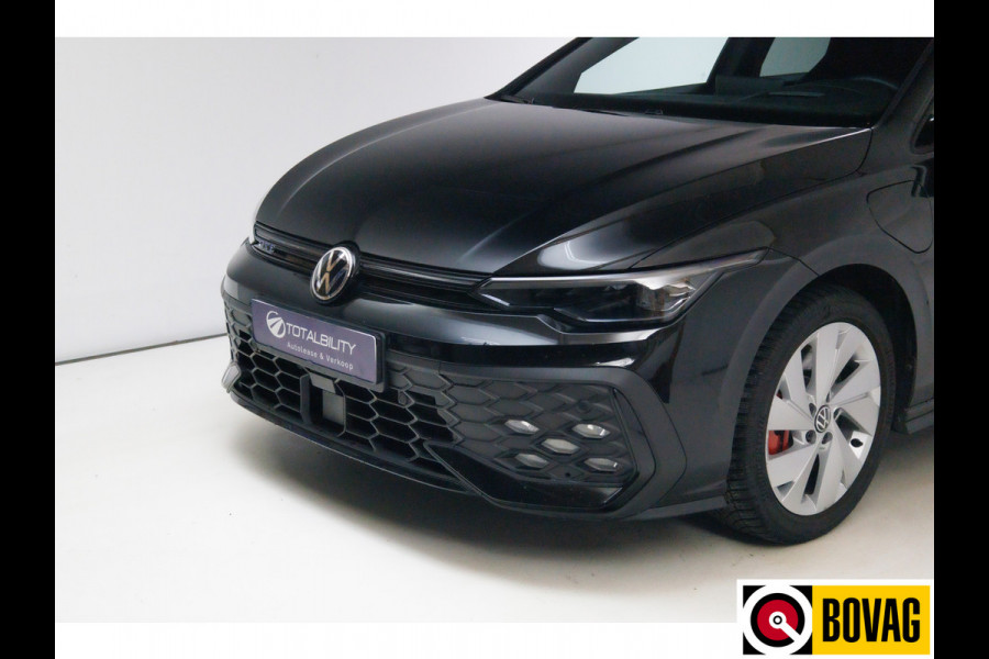 Volkswagen Golf 1.5 eHybrid GTE Black Style 272 PK | IQ Led | Elec. trekhaak | Headup | Stoel- & stuurverw. | PDC V + A, Camera, App. connect, Navigatie, 131 KM actieradius (WLTP)