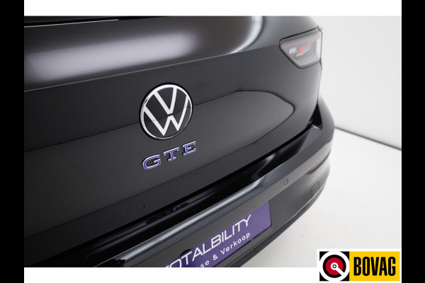 Volkswagen Golf 1.5 eHybrid GTE Black Style 272 PK | IQ Led | Elec. trekhaak | Headup | Stoel- & stuurverw. | PDC V + A, Camera, App. connect, Navigatie, 131 KM actieradius (WLTP)