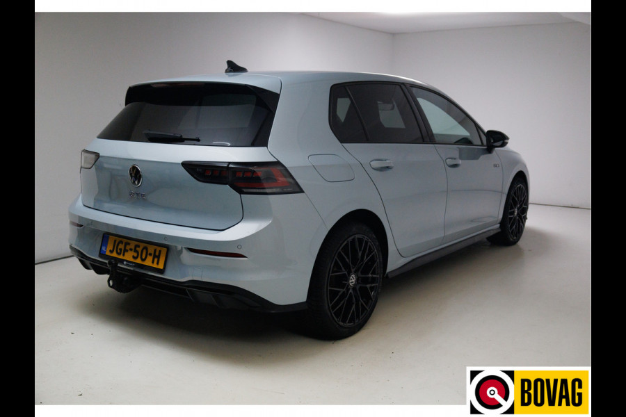 Volkswagen Golf 1.5 eHybrid GTE Black Style 272 PK | IQ Led | Elec. trekhaak | Headup | Stoel- & stuurverw. | PDC V + A, Camera, App. connect, Navigatie, 131 KM actieradius (WLTP)