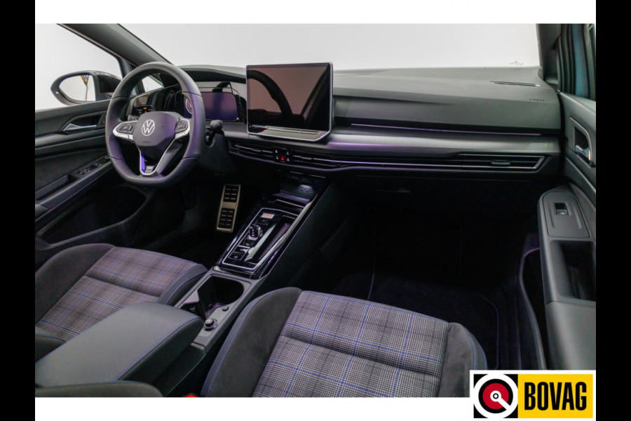 Volkswagen Golf 1.5 eHybrid GTE Black Style 272 PK | IQ Led | Elec. trekhaak | Headup | Stoel- & stuurverw. | PDC V + A, Camera, App. connect, Navigatie, 131 KM actieradius (WLTP)