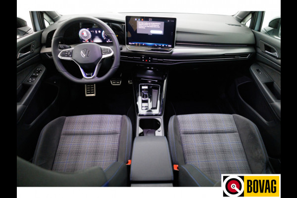 Volkswagen Golf 1.5 eHybrid GTE Black Style 272 PK | IQ Led | Elec. trekhaak | Headup | Stoel- & stuurverw. | PDC V + A, Camera, App. connect, Navigatie, 131 KM actieradius (WLTP)