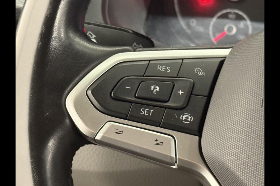 Volkswagen Transporter 2.0 TDI L2H1 30 Comfortline Airco Navi Trekhaak 2X schuifdeur Stoelverwarming Adaptieve Cruise Control