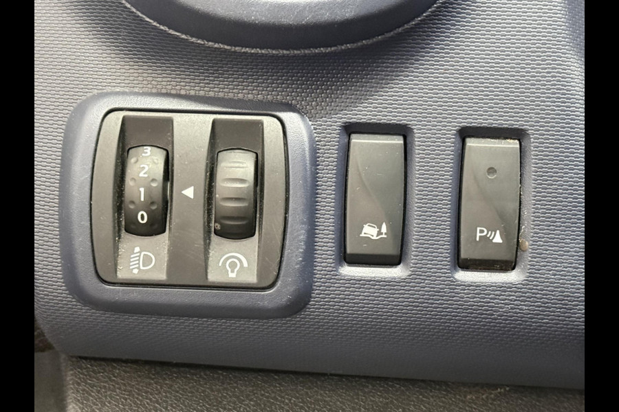 Opel Vivaro 1.6 CDTI L2H1 Dubbele Cabine Edition Airco Cruise Control Navigatie Imperiaal Trekhaak APK t/m 10-'26