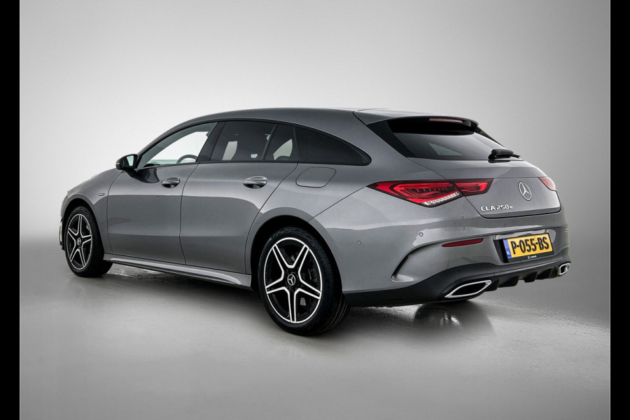 Mercedes-Benz CLA-Klasse Shooting Brake 250 e Business Solution AMG Limited 5 spaaks lichtmetalen velgen | MBUX wide screen | Navigatie | Parking support met camera achter | Inclusief 24 maanden MB Certified garantie voor Europa.