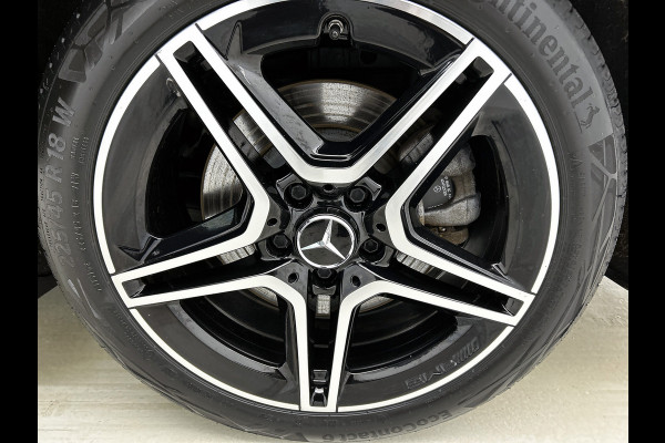 Mercedes-Benz CLA-Klasse Shooting Brake 250 e Business Solution AMG Limited 5 spaaks lichtmetalen velgen | MBUX wide screen | Navigatie | Parking support met camera achter | Inclusief 24 maanden MB Certified garantie voor Europa.