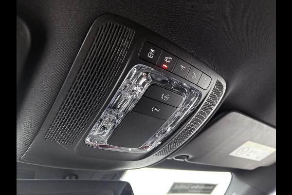 Mercedes-Benz CLA-Klasse Shooting Brake 250 e Business Solution AMG Limited 5 spaaks lichtmetalen velgen | MBUX wide screen | Navigatie | Parking support met camera achter | Inclusief 24 maanden MB Certified garantie voor Europa.