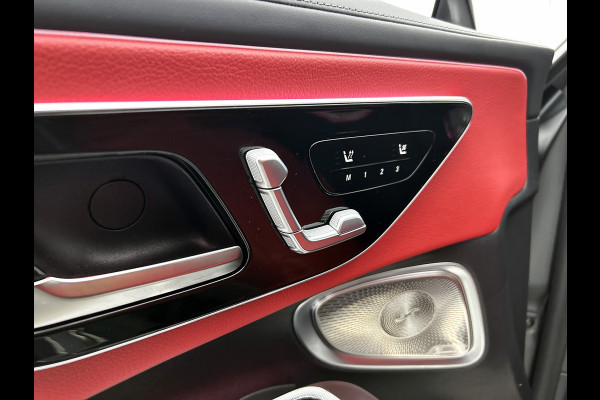 Mercedes-Benz CLE Coupé 300 4MATIC AMG-Line | Night pack | Panorama schuifdak | Rijassistentie pack | Burmester Sound | Leder | Premium Plus pack Inclusief 24 maanden MB Certified garantie voor Europa.