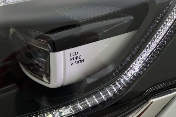 Renault Espace 1.8 TCe Limousin 7p. Verwarmde Voorruit, Camera, Apple Carplay, Cruise, LED, DAB, PDC, 19''