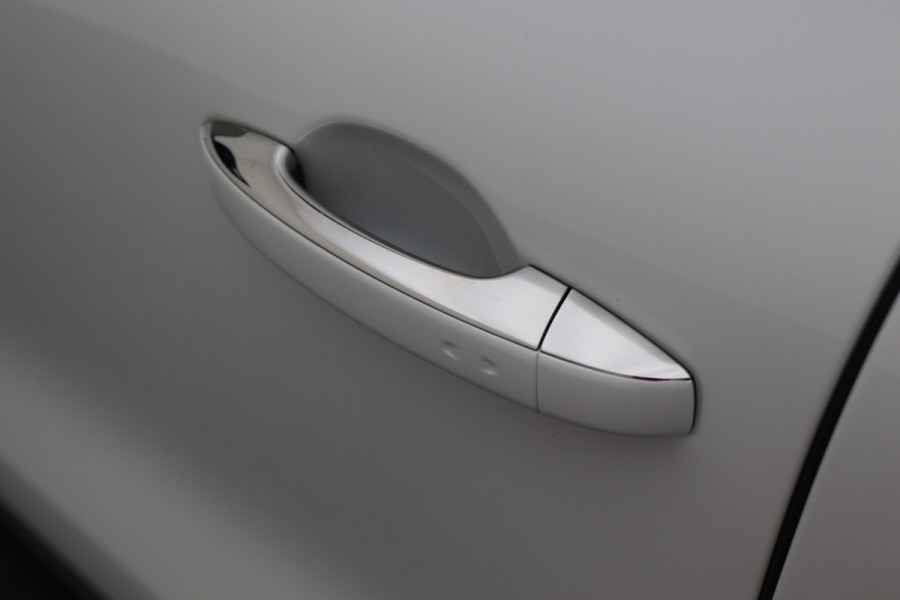 Renault Espace 1.8 TCe Limousin 7p. Verwarmde Voorruit, Camera, Apple Carplay, Cruise, LED, DAB, PDC, 19''