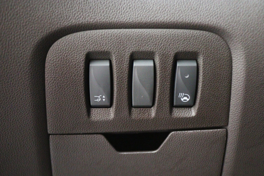 Renault Espace 1.8 TCe Limousin 7p. Verwarmde Voorruit, Camera, Apple Carplay, Cruise, LED, DAB, PDC, 19''