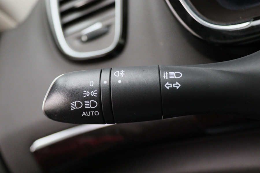 Renault Espace 1.8 TCe Limousin 7p. Verwarmde Voorruit, Camera, Apple Carplay, Cruise, LED, DAB, PDC, 19''