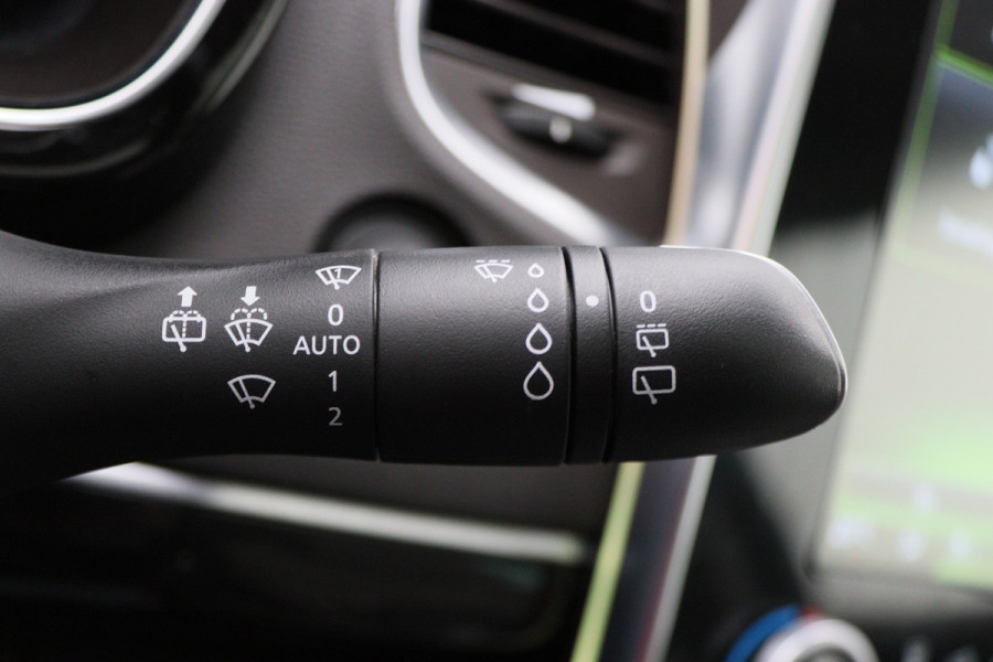 Renault Espace 1.8 TCe Limousin 7p. Verwarmde Voorruit, Camera, Apple Carplay, Cruise, LED, DAB, PDC, 19''