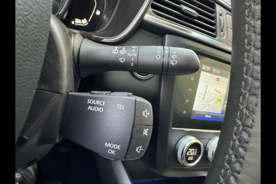 Renault Kadjar TCe 140 EDC Bose Trekhaak / Navi / Full LED / Clima / LM velgen