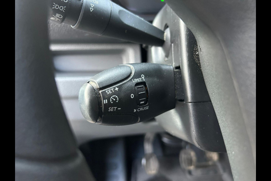 Opel Vivaro 1.5 CDTI L2H1 Edition airco/nav/half-leer/pdc