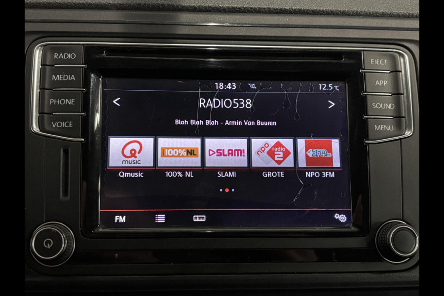 Volkswagen Transporter T6 L2H1 102pk Dubbele cabine Airco Cruise control Trekhaak Euro6 Bluetooth