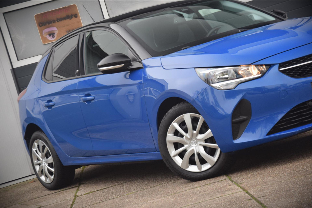 Opel CORSA-E Edition 50 kWh NAVIGATIE/AFWIJKENDE DAKLEUR/PARKEERSENSOREN ACHTER