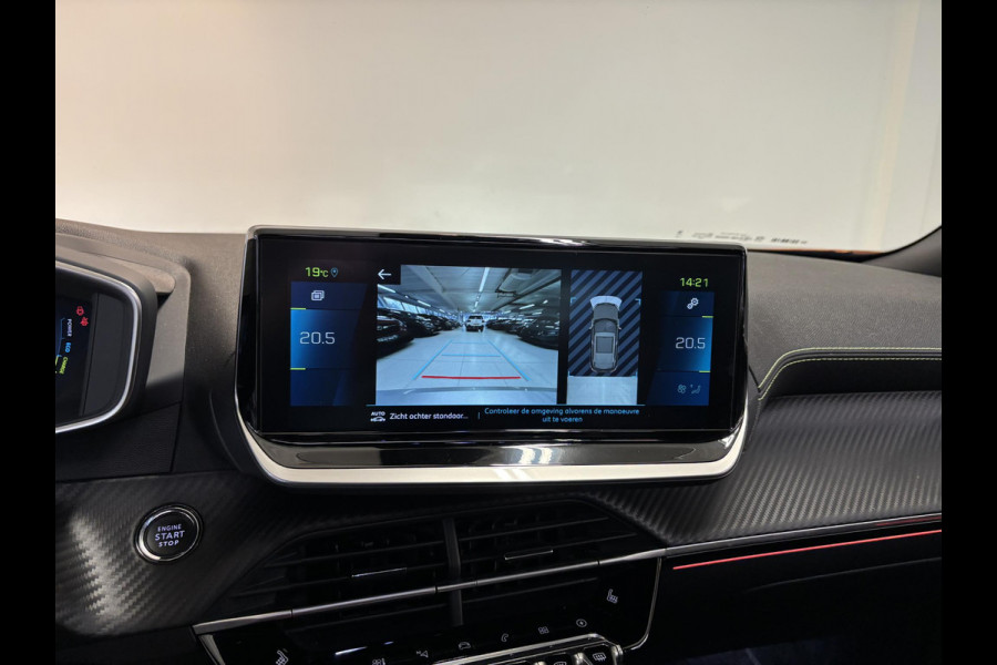 Peugeot e-2008 EV GT 50 kWh SOH 100% | Panoramadak | Stoelverwarming | Navigatie | Android auto / Apple carplay