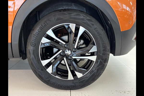 Peugeot e-2008 EV GT 50 kWh SOH 100% | Panoramadak | Stoelverwarming | Navigatie | Android auto / Apple carplay