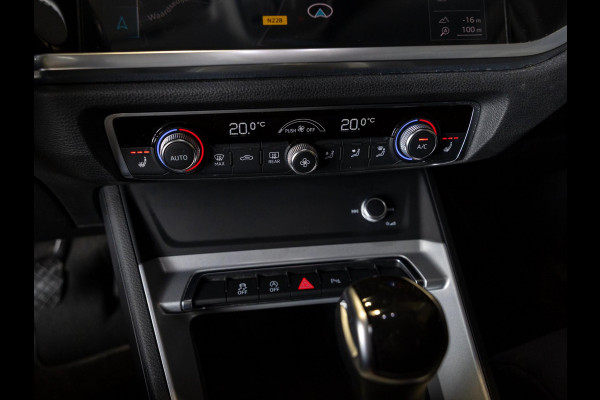 Audi Q3 35 TFSI S edition / 150pk / Trekhaak / Stoelverwarming / Achteruitrij camera /