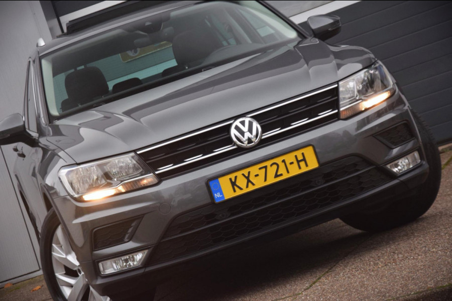 Volkswagen Tiguan 1.4 TSI Connected Series Panoramadak / Comfortstoelen / Carplay