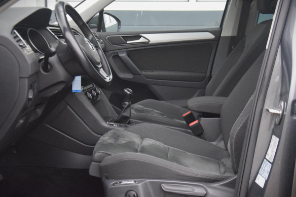 Volkswagen Tiguan 1.4 TSI Connected Series Panoramadak / Comfortstoelen / Carplay