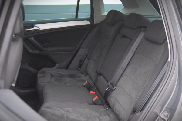 Volkswagen Tiguan 1.4 TSI Connected Series Panoramadak / Comfortstoelen / Carplay