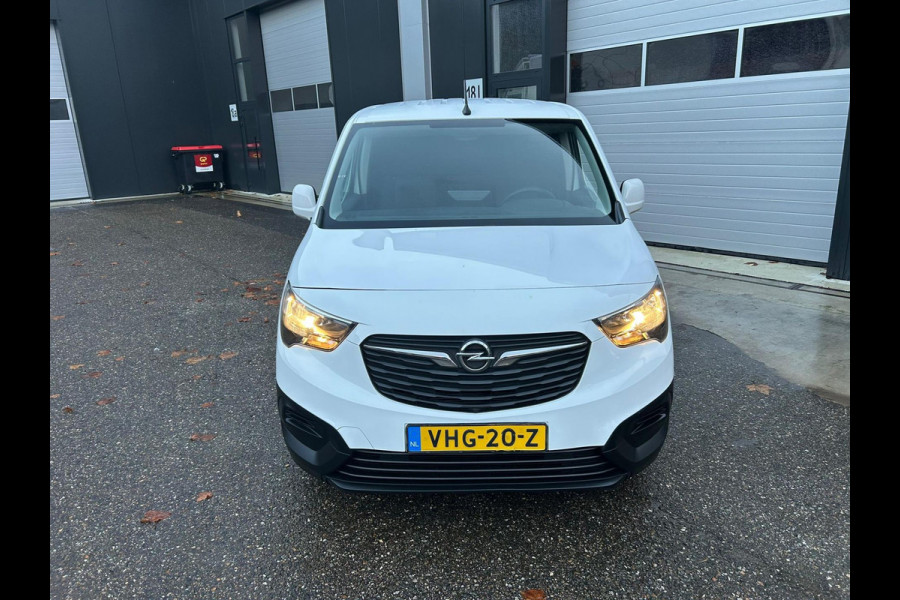 Opel Combo 1.5D /navi/euro6/airco