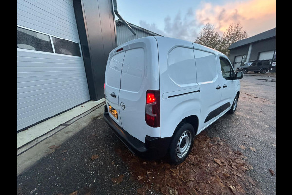 Opel Combo 1.5D /navi/euro6/airco