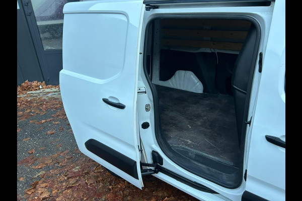 Opel Combo 1.5D /navi/euro6/airco